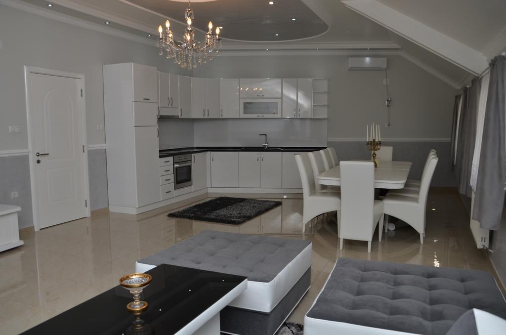 Apartments Royal Menex Požarevac Habitación foto