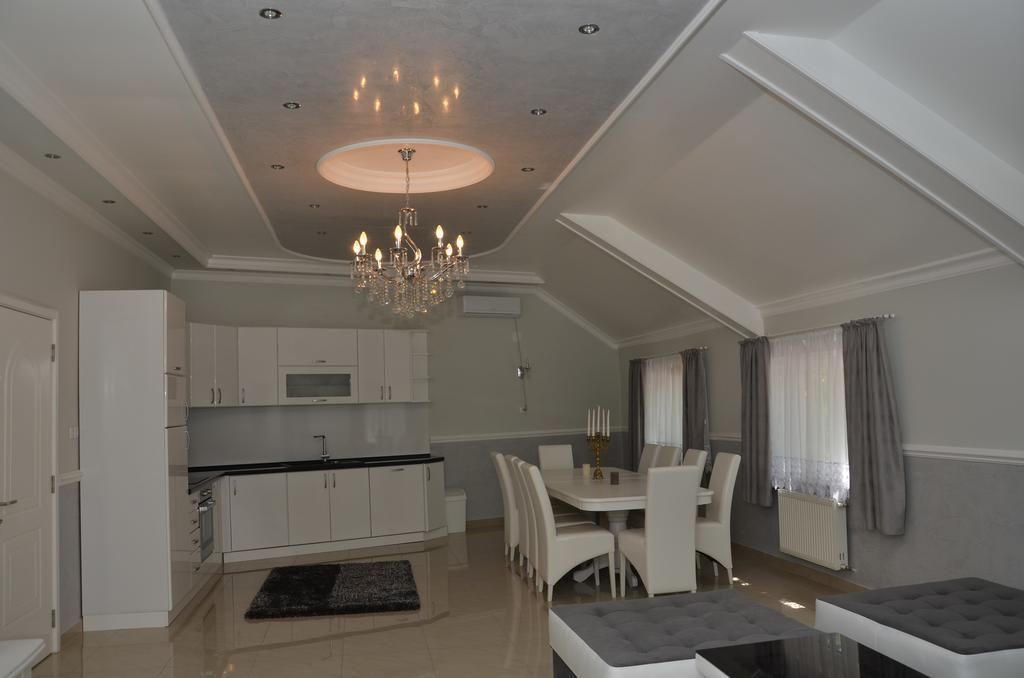 Apartments Royal Menex Požarevac Habitación foto